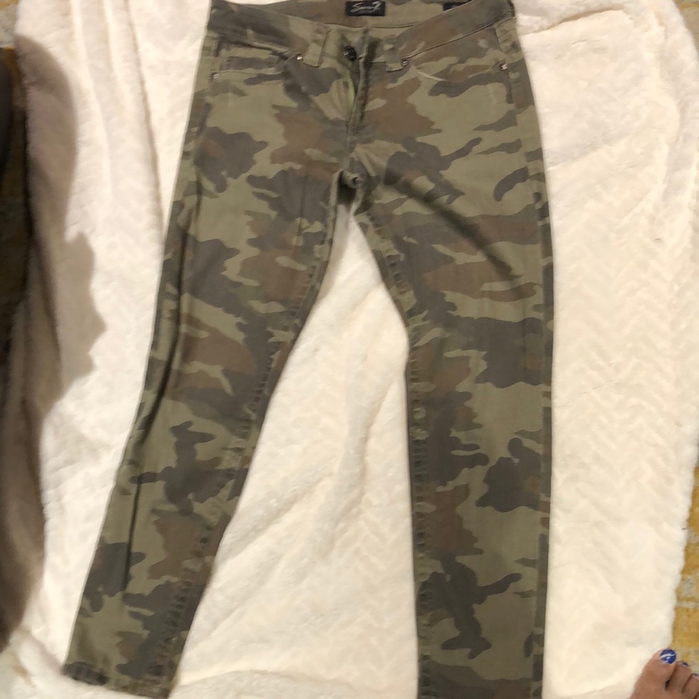 Very Cute Army Fatigue Style Seven Jeans